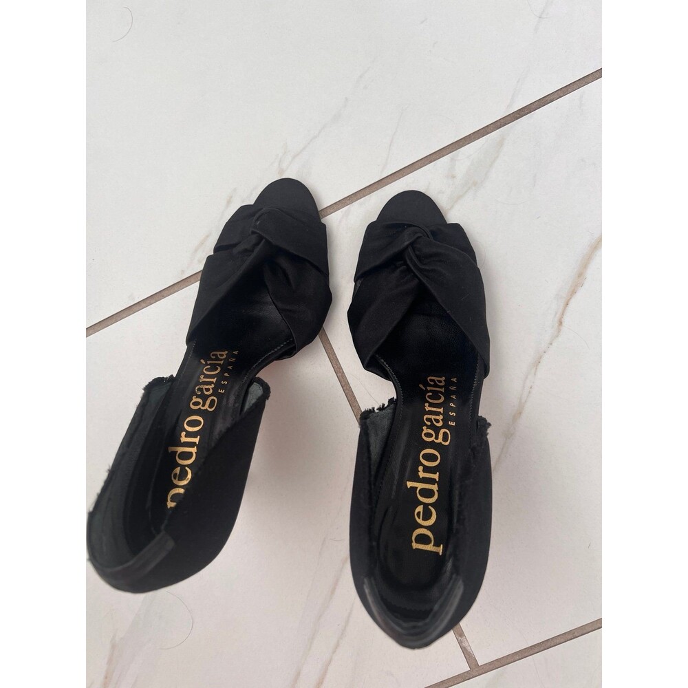 PEDRO GARCIA Size 7 Black Rag Silk Open Toe Heels Pumps 7 Shoes 37